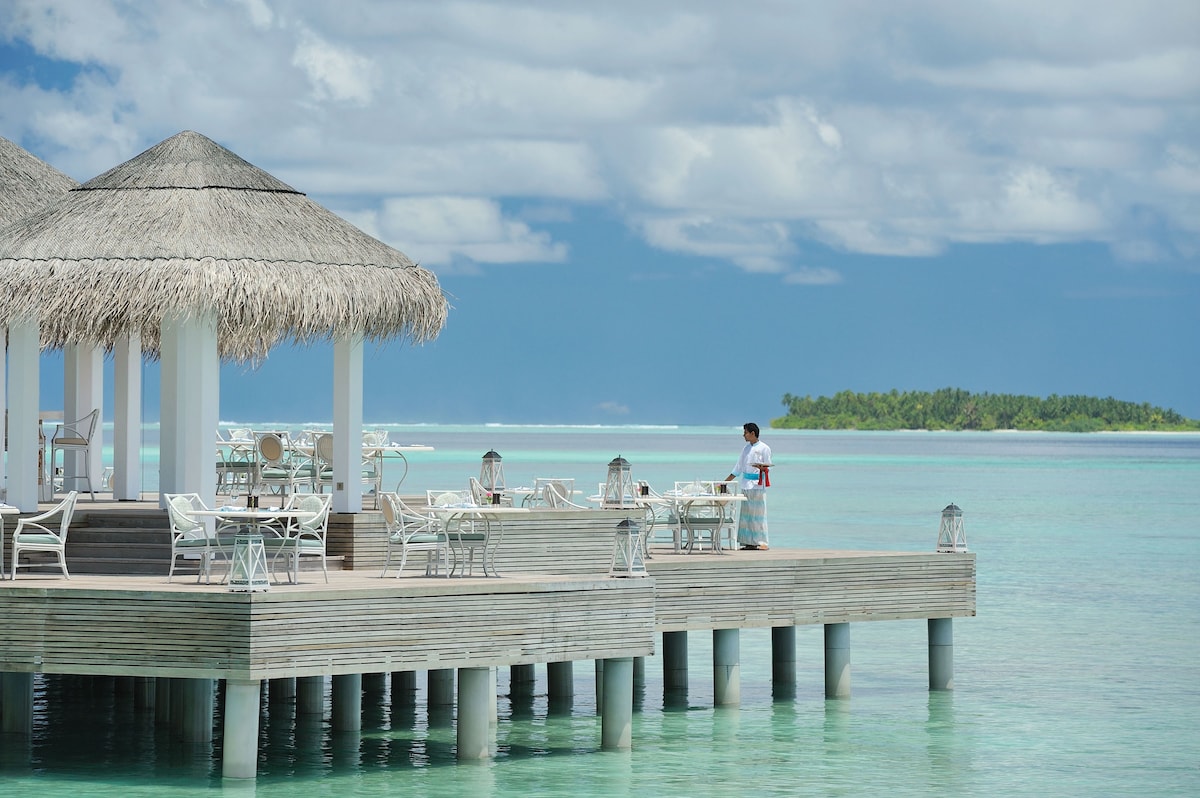 Ayada Maldives (Sunset Ocean Suite) image 10