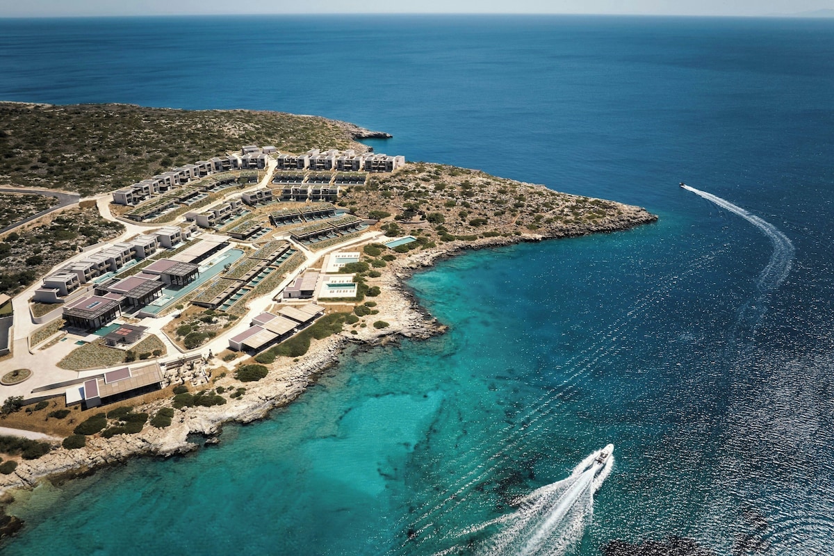 JW Marriott Crete (Junior Suite) image 1