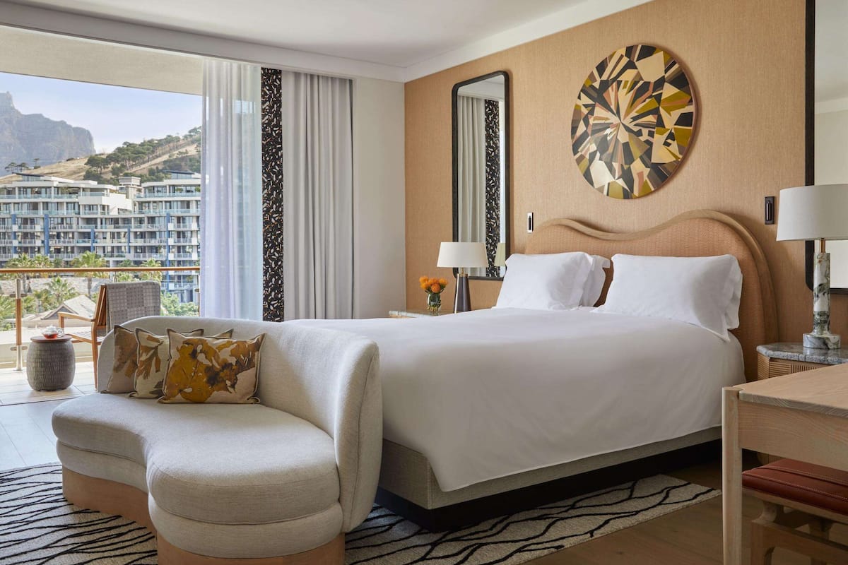 1 King Bed, Mountain View, One&Only Cape Town
 image 7