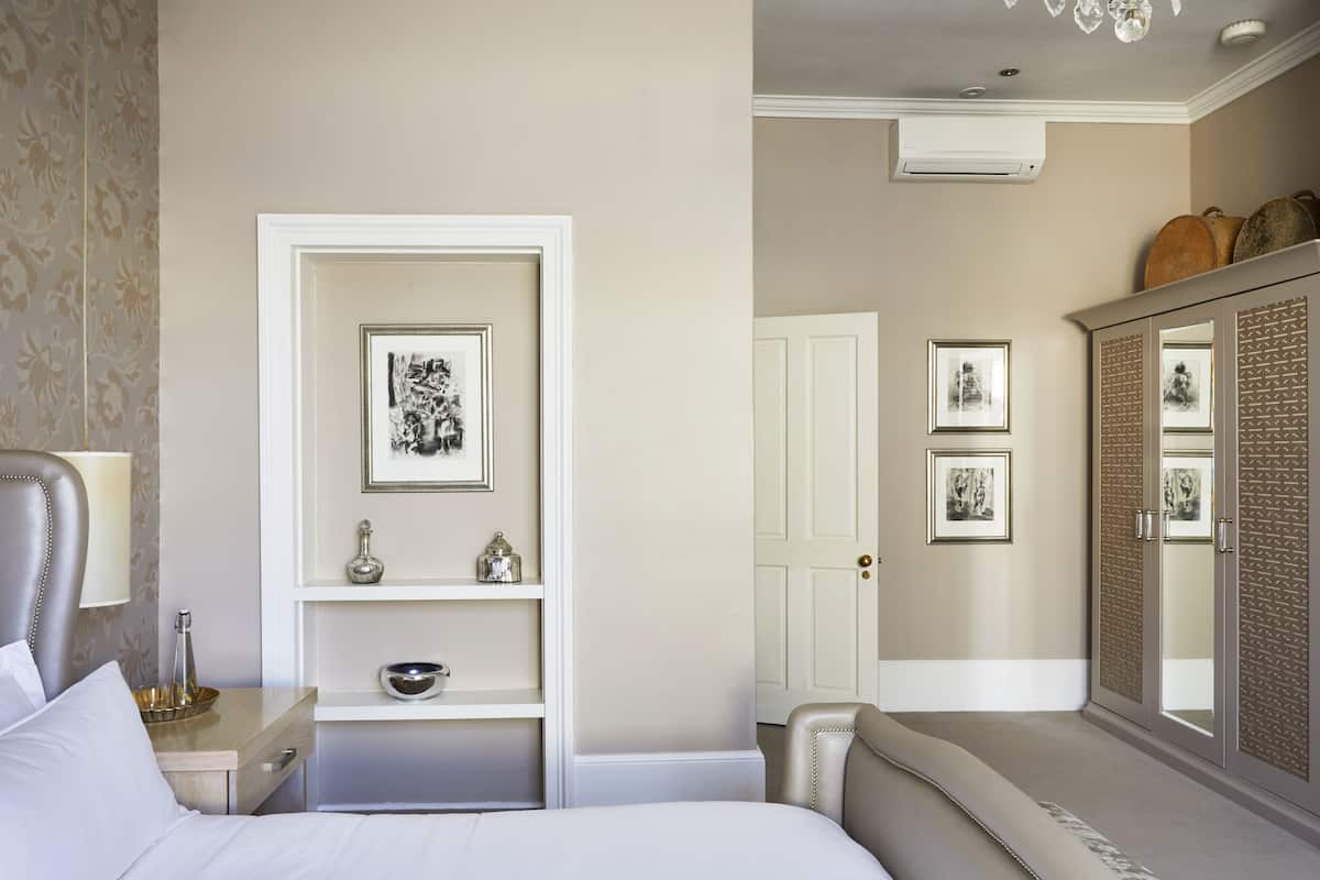 Dock House Boutique Hotel & Spa by NEWMARK image 4