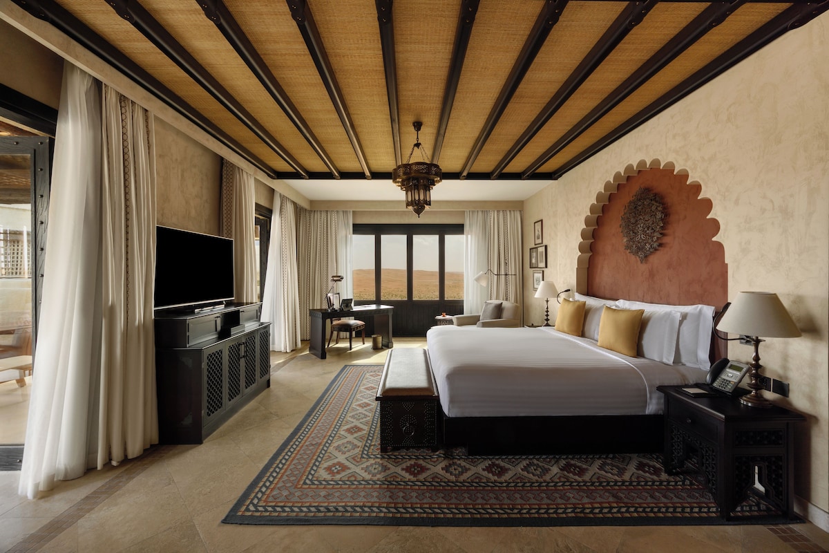 Anantara Qasr al Sarab (Deluxe Terrace Room) image 4