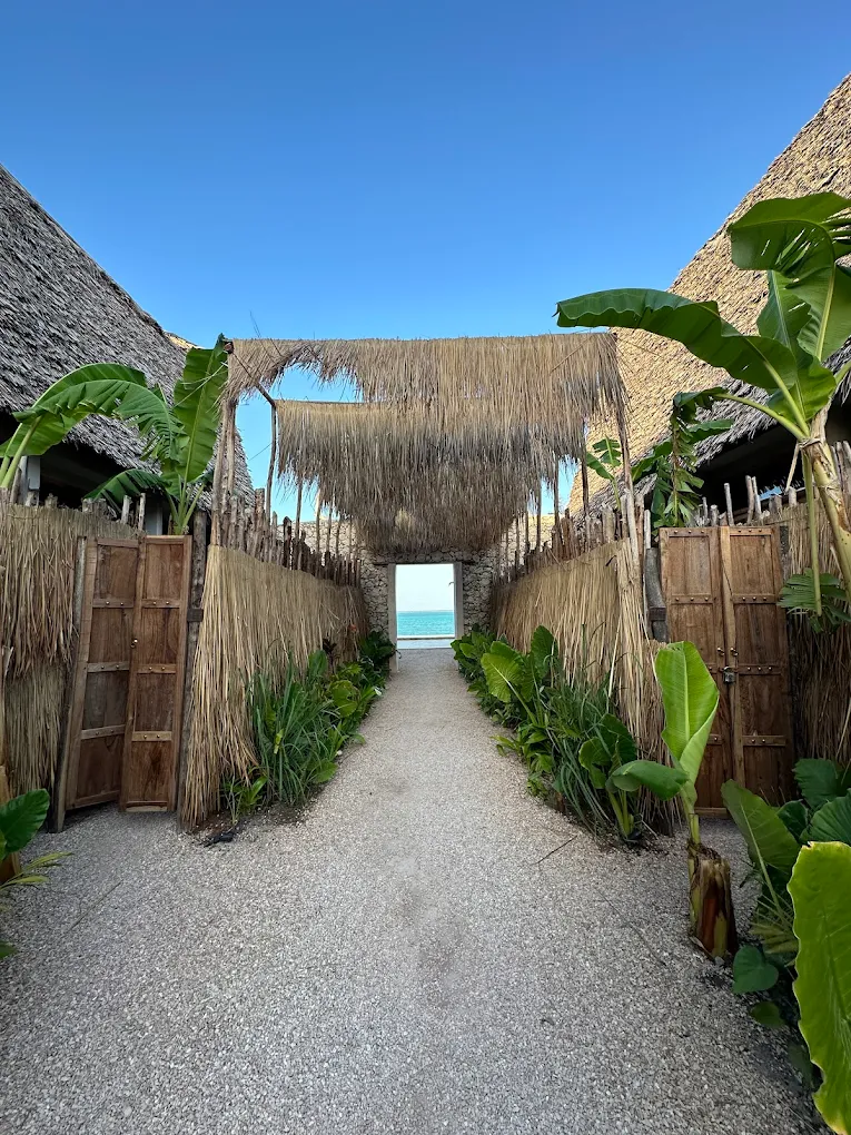 Be Zanzibar (Suite with Private Pool) image 4