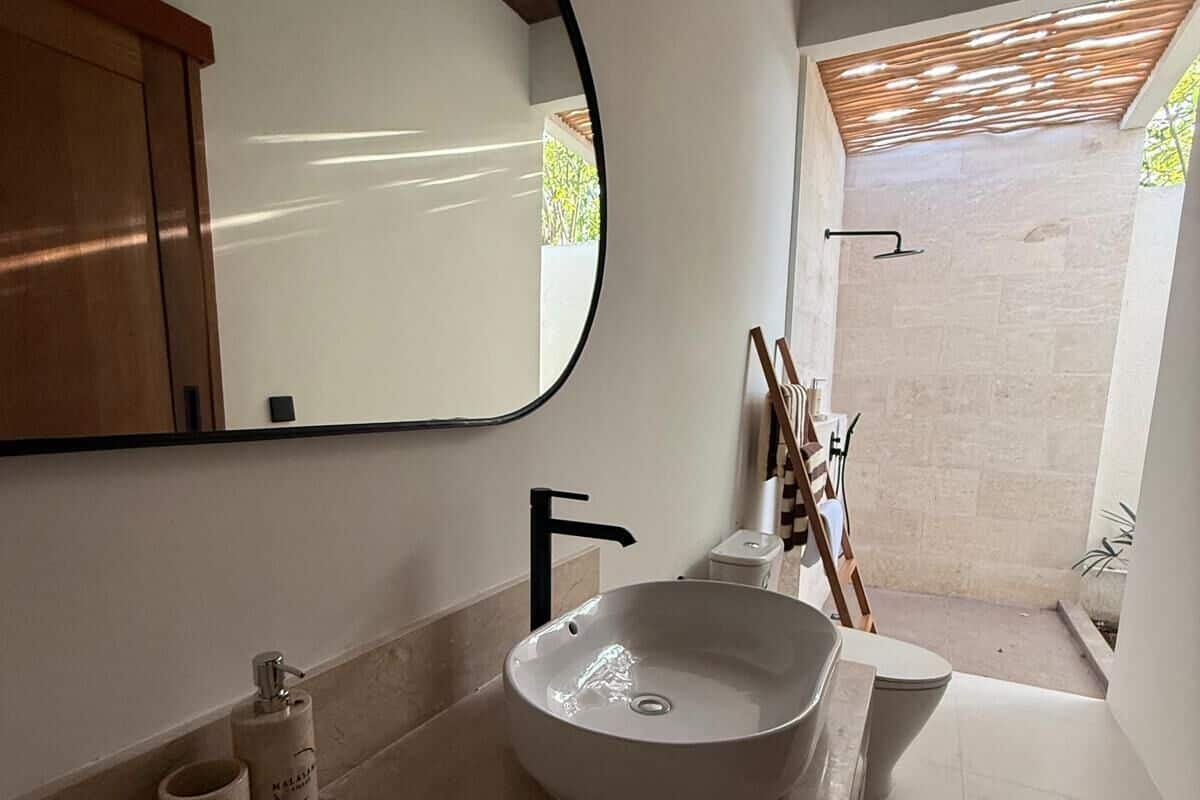 Comfort Villa, 2 Bedrooms, Malasama suites hotel
 image 5