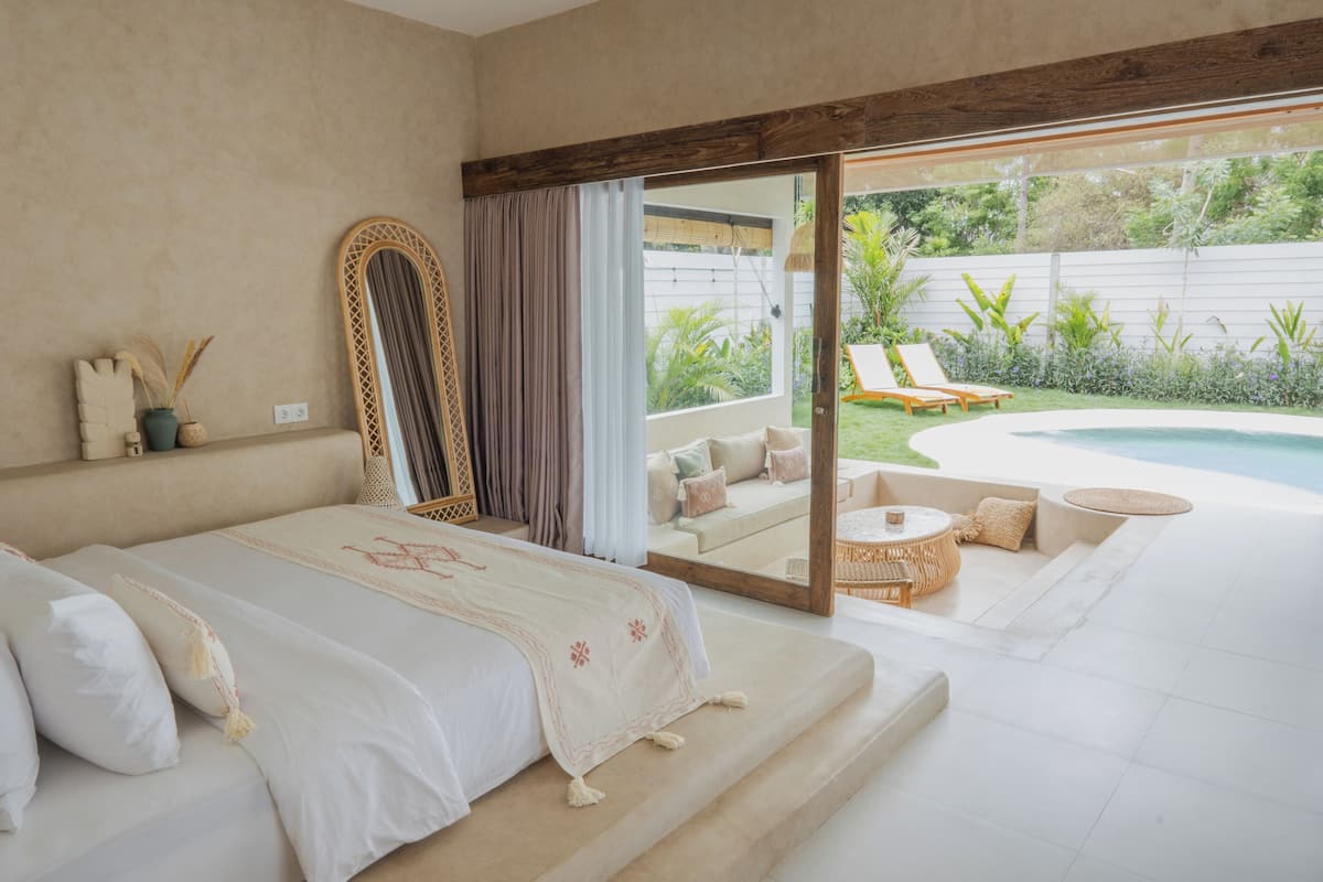 Gili Boho Villas - Luxury Villa, Private Pool image 5