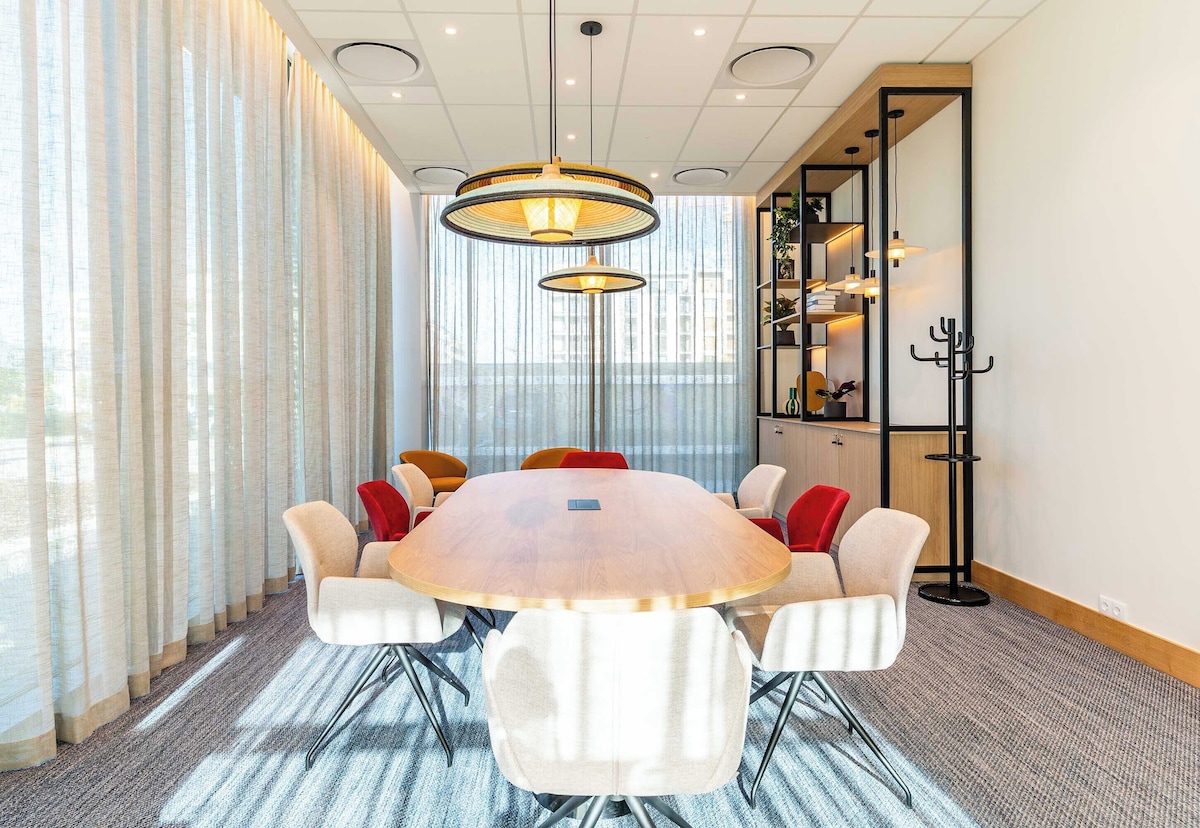 B&B HOTEL Luxembourg (Superior Room) image 9
