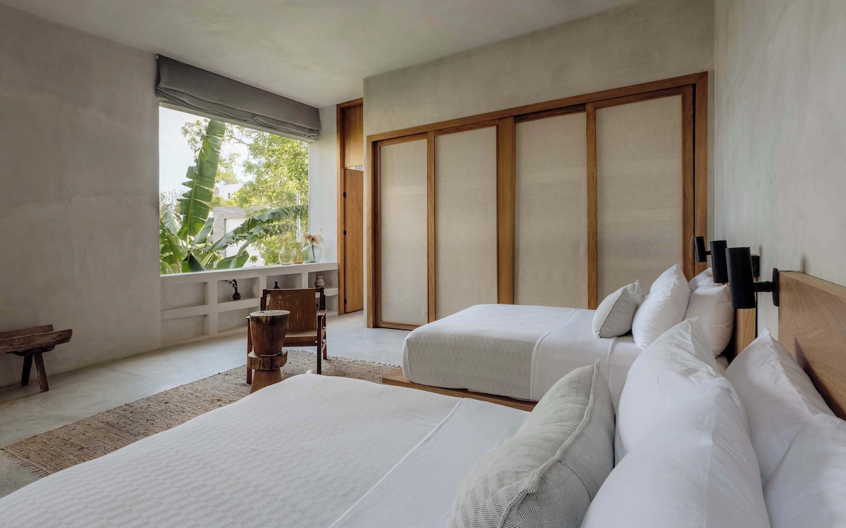 The Pinnacle of Luxury Living image 4