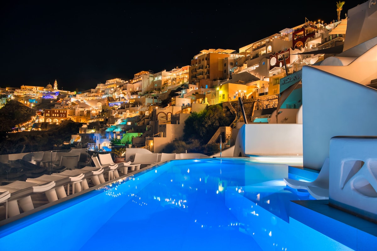 Athina Luxury Suites (Cave Honeymoon Suite) image 4