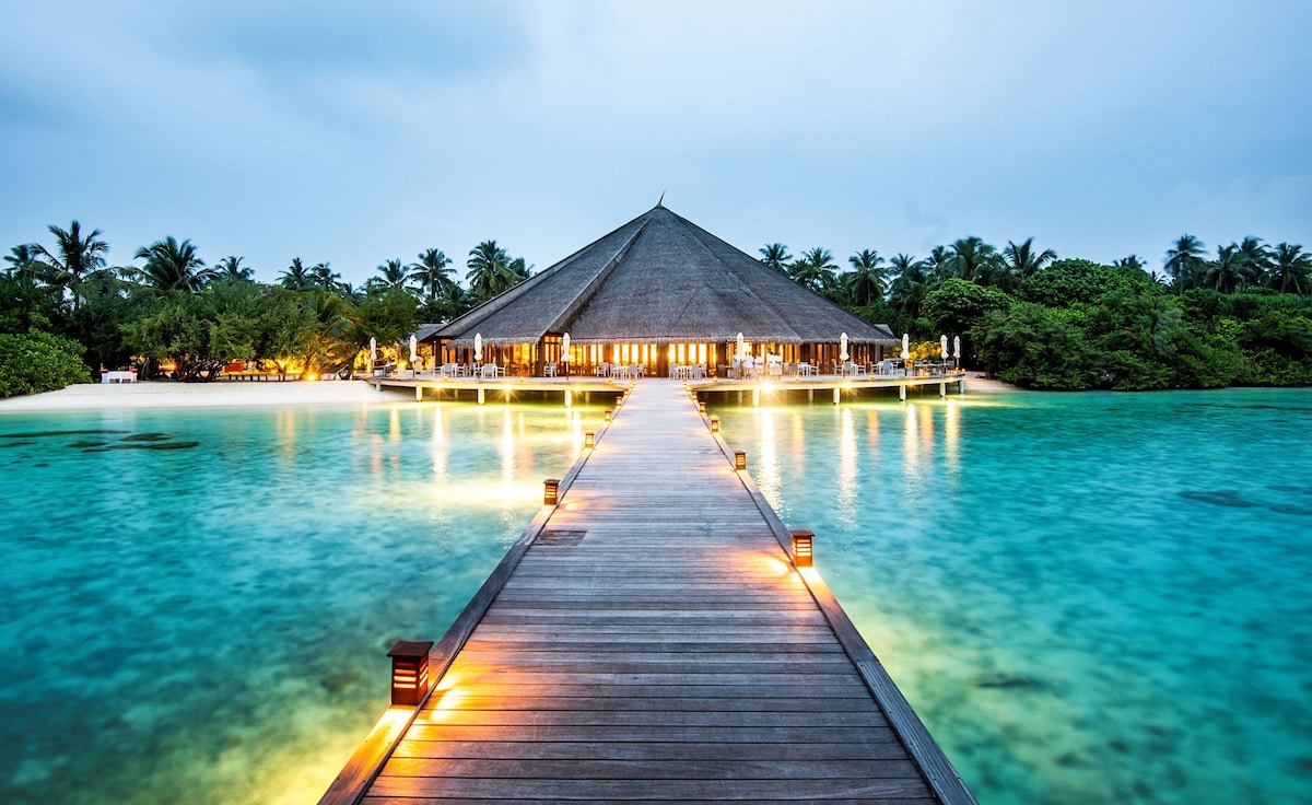Hideaway Beach (Sultan Beach Residence) image 7