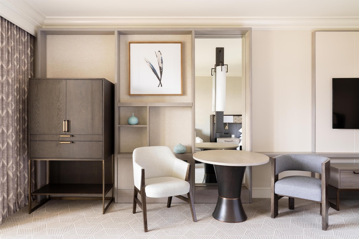 Park Hyatt Aviara (King Room with Pool View) image 5