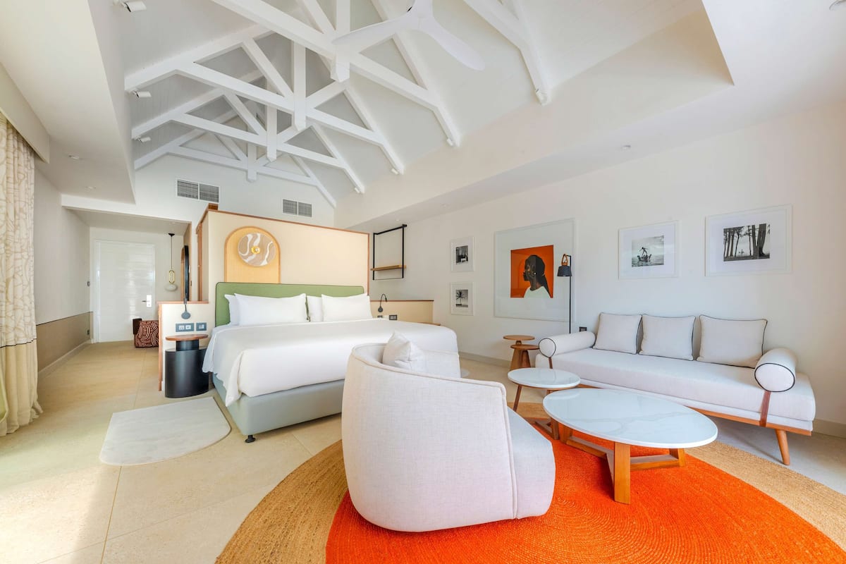 Villa, 1 Bedroom, Beachfront, Radisson Blu Azuri image 9
