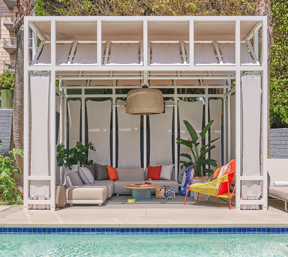 Viceroy Santa Monica (Pool View Two Queens) image 8