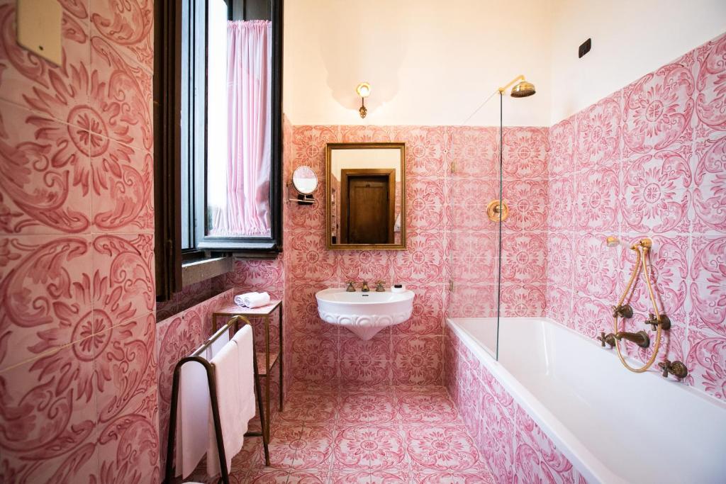 La Posta Vecchia (Junior Suite) image 6