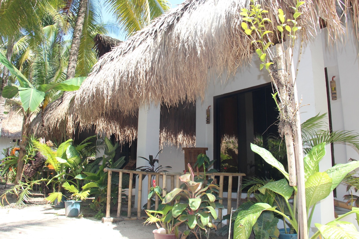 HighTide Eco Villas & Bar Pacifico
 image 3