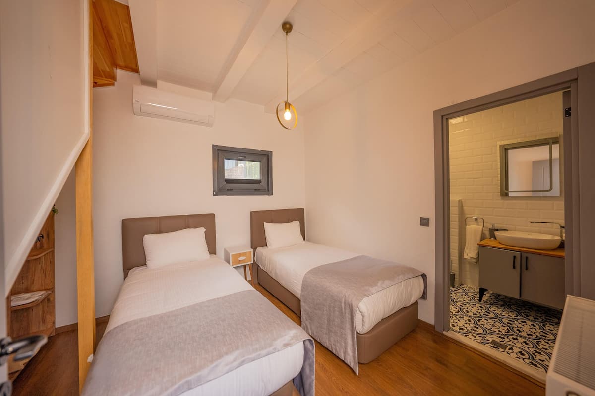 Alya Kartepe Villa Hotel
 image 2