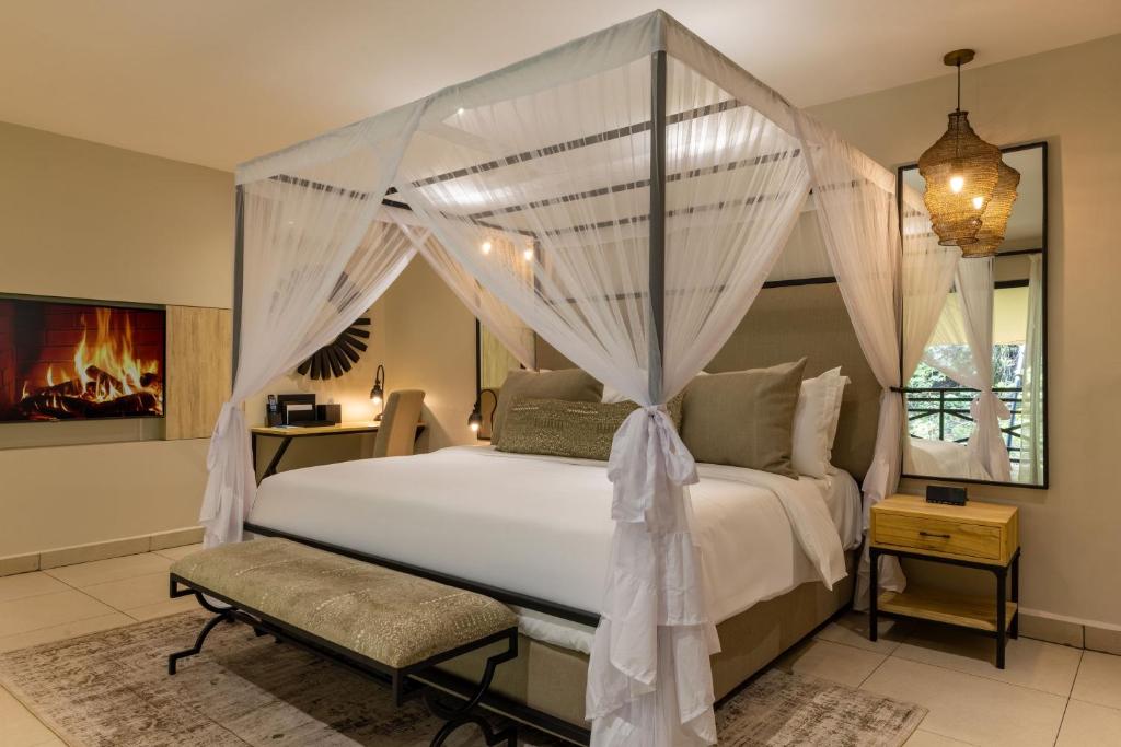 Pax Manor Muthaiga (Msitu Luxury Tents) image 3