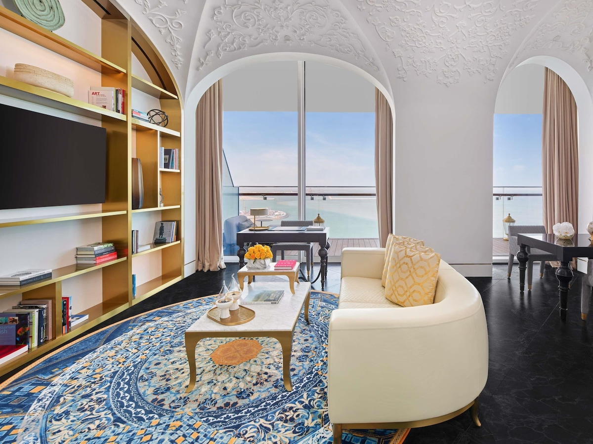 Raffles Doha (Gulf Signature Suite) image 2