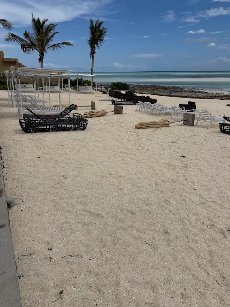 Oasis Blu Beach Resort-Adults Only image 9