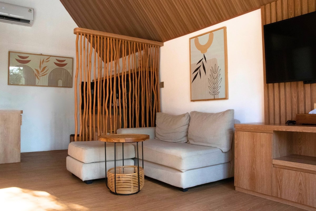 Luxury Double Room, 1 King Bed, Padi Villa Canggu
 image 6