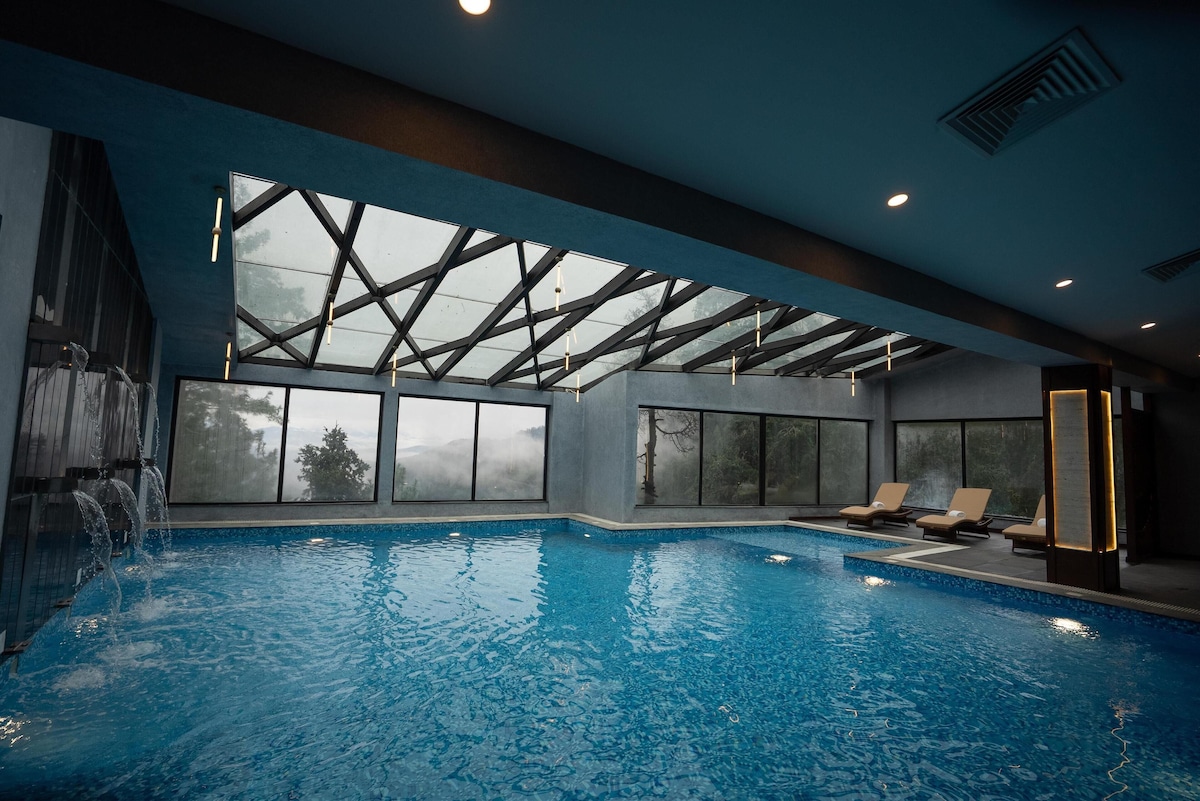 Doubletree By Hilton Nathiagali - 1 King Bed
 image 1