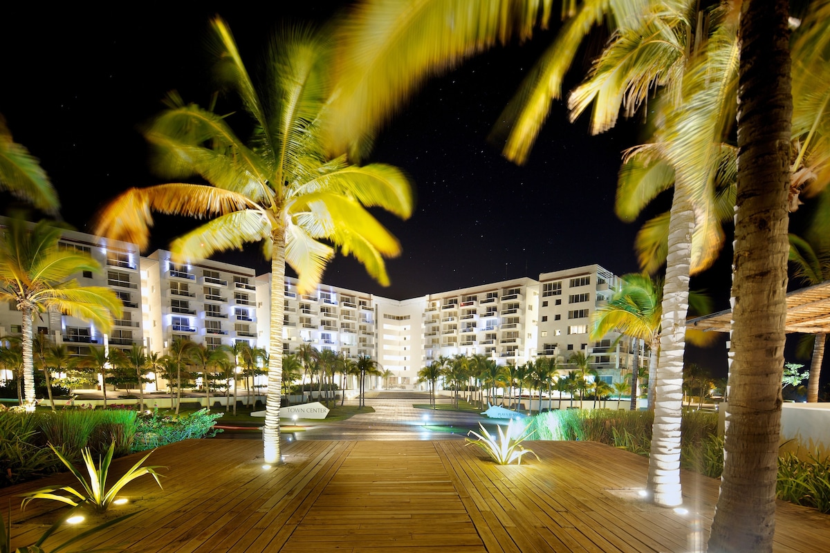 Playa Blanca Beach Resort (Room with Sea View) image 1