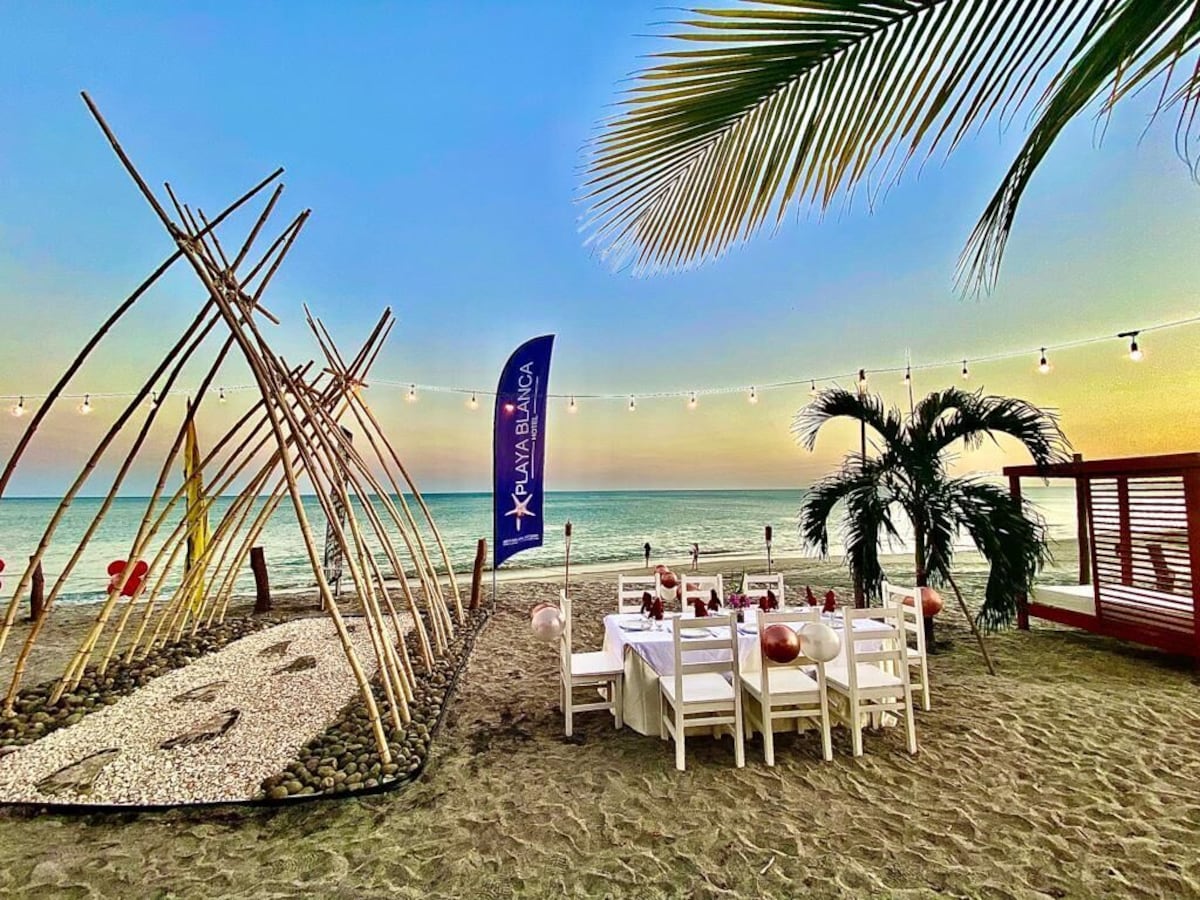 Playa Blanca Beach Resort (Room with Sea View) image 3