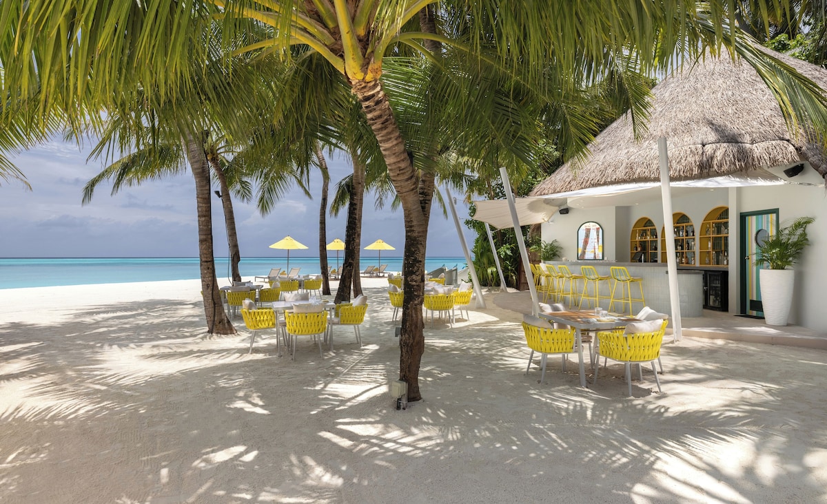 Niyama Private Islands (Deluxe Beach Villa) image 6