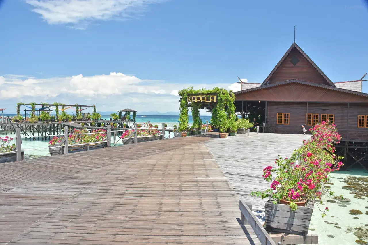 Sipadan Kapalai Dive Resort (Water Chalet) image 3