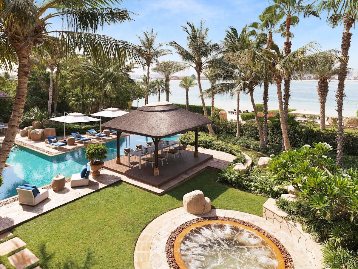 Sofitel Dubai The Palm Resort (Luxury Room ) image 5