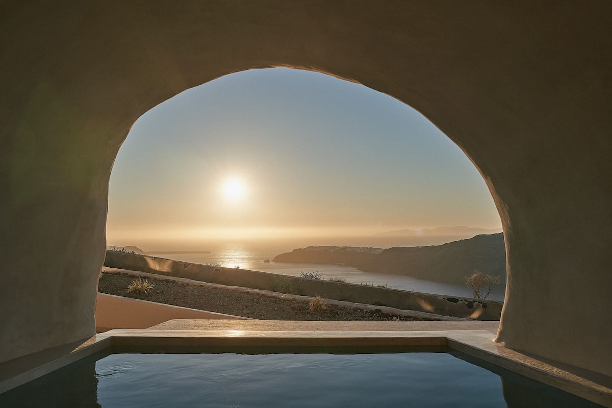 Astral Cave Suite, Divine Boutique Cave Experience image 8