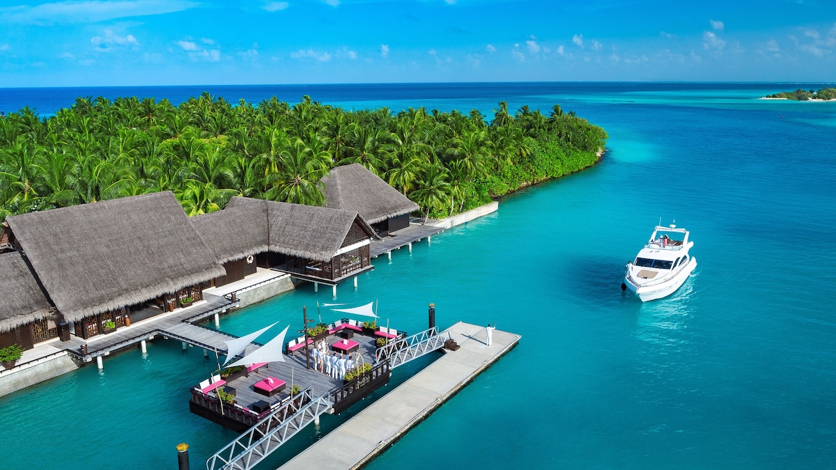 One&Only Reethi Rah (Water Villa Queen) image 1