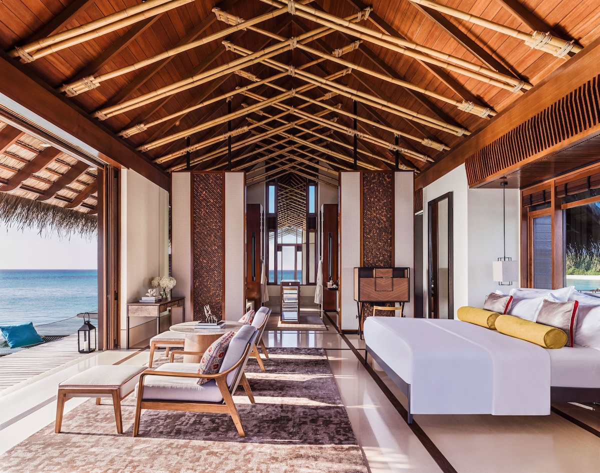 One&Only Reethi Rah (Water Villa Queen) image 4