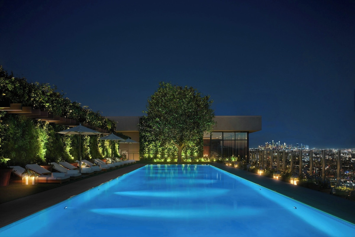 Standard Room - The West Hollywood EDITION image 7