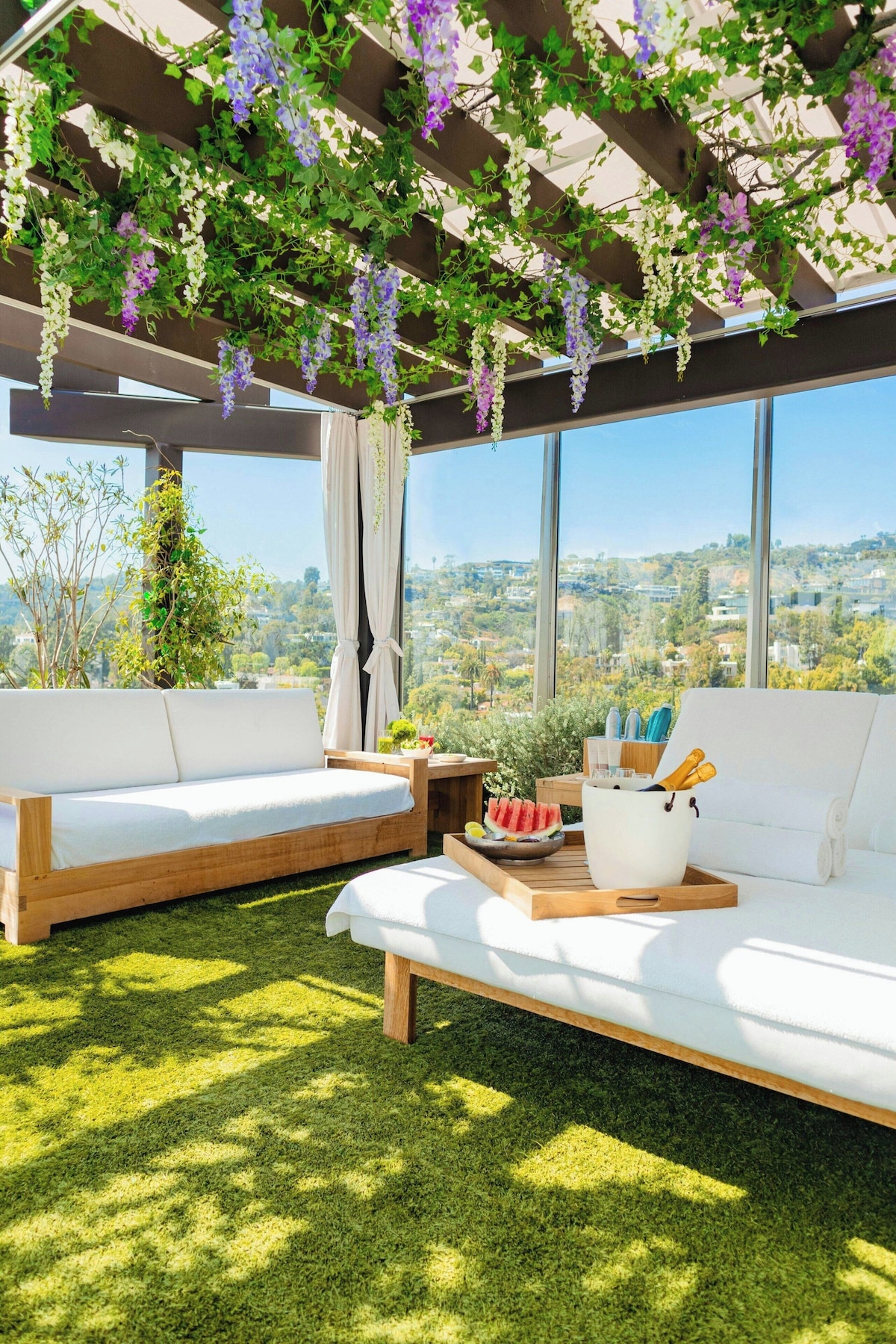 Standard Room - The West Hollywood EDITION image 10