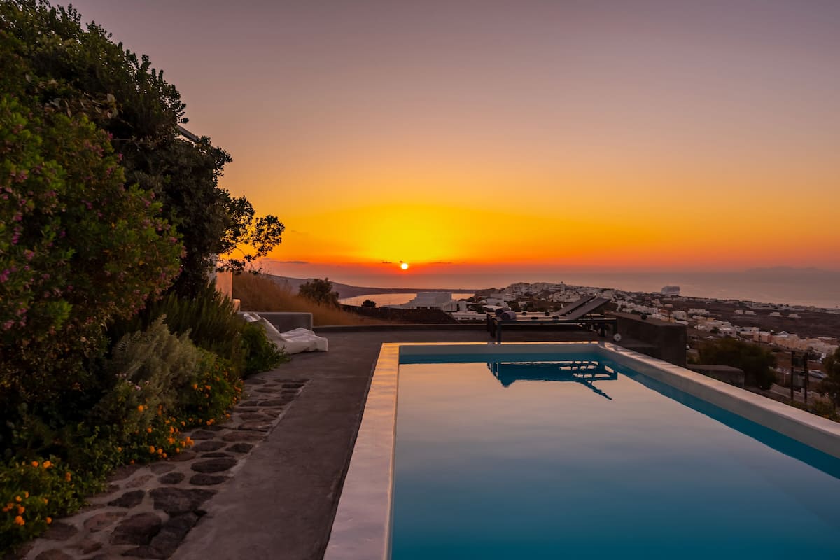 Villa, 2 Bedrooms, 270 Oia's View
 image 2