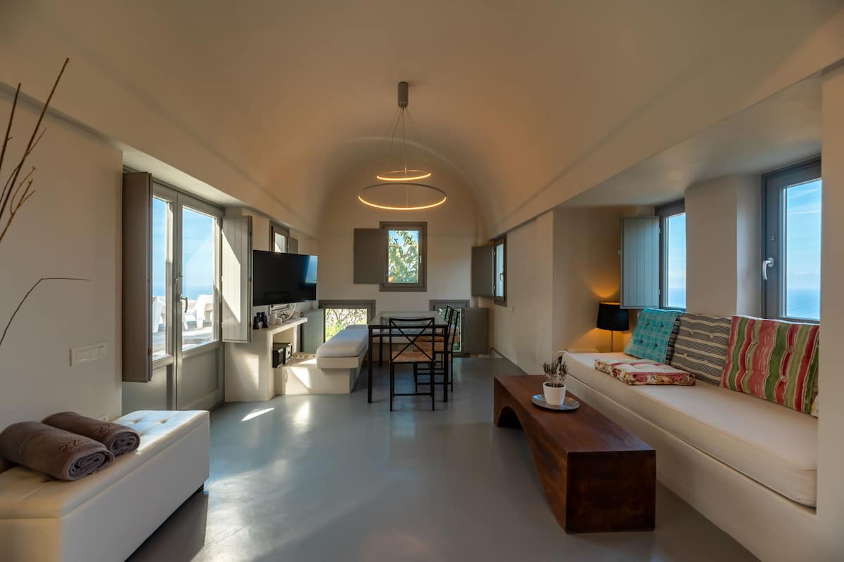 Villa, 2 Bedrooms, 270 Oia's View
 image 5