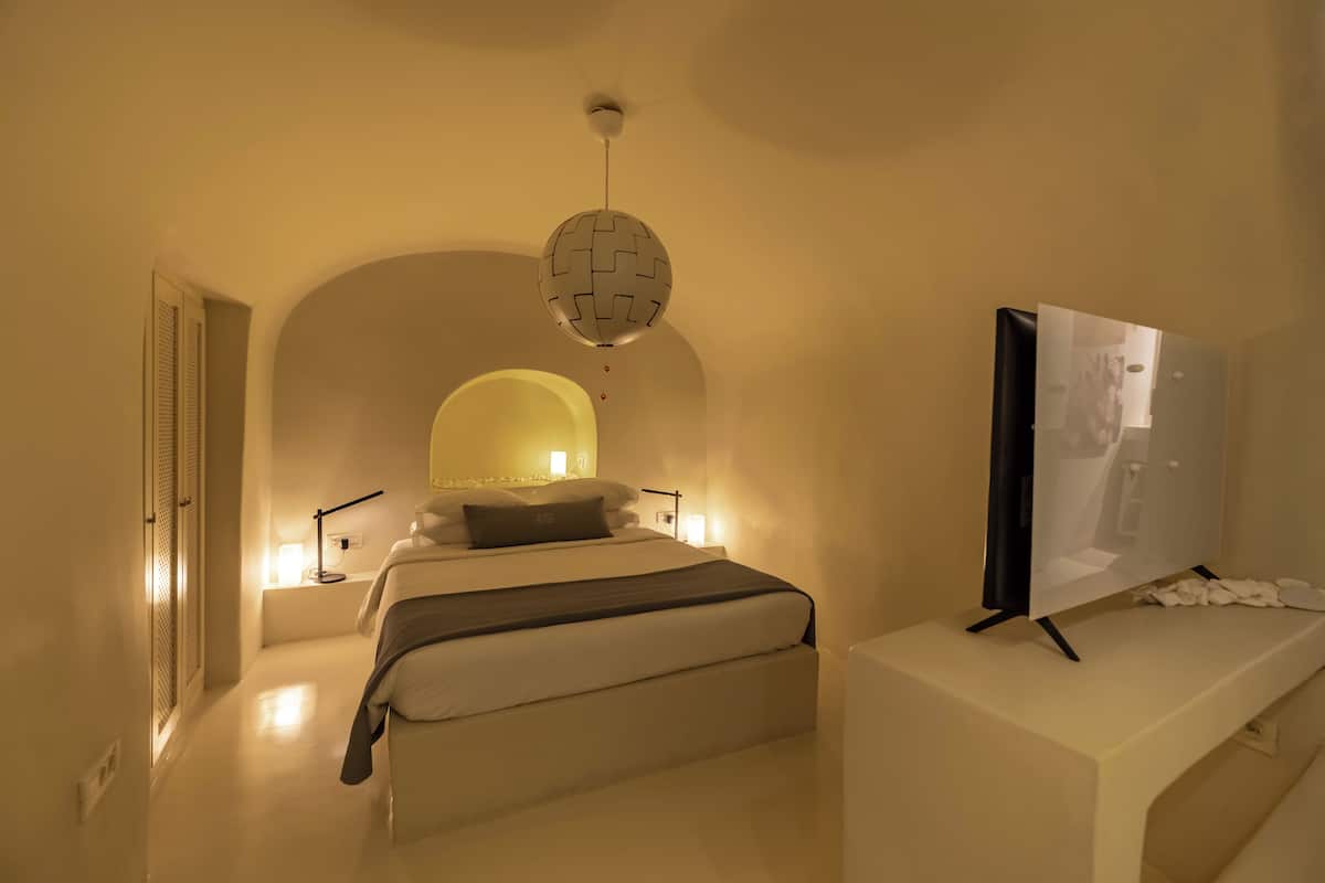 Villa, 2 Bedrooms, 270 Oia's View
 image 7
