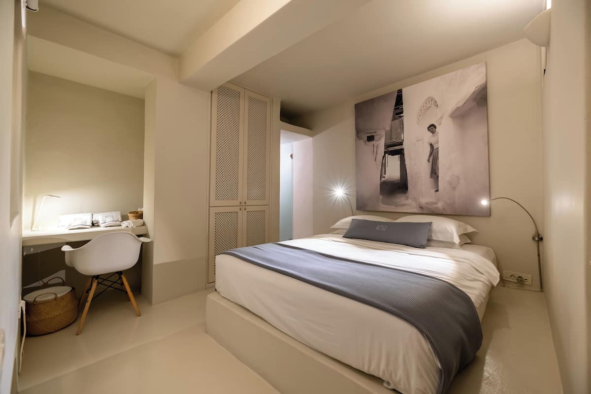 Villa, 2 Bedrooms, 270 Oia's View
 image 8