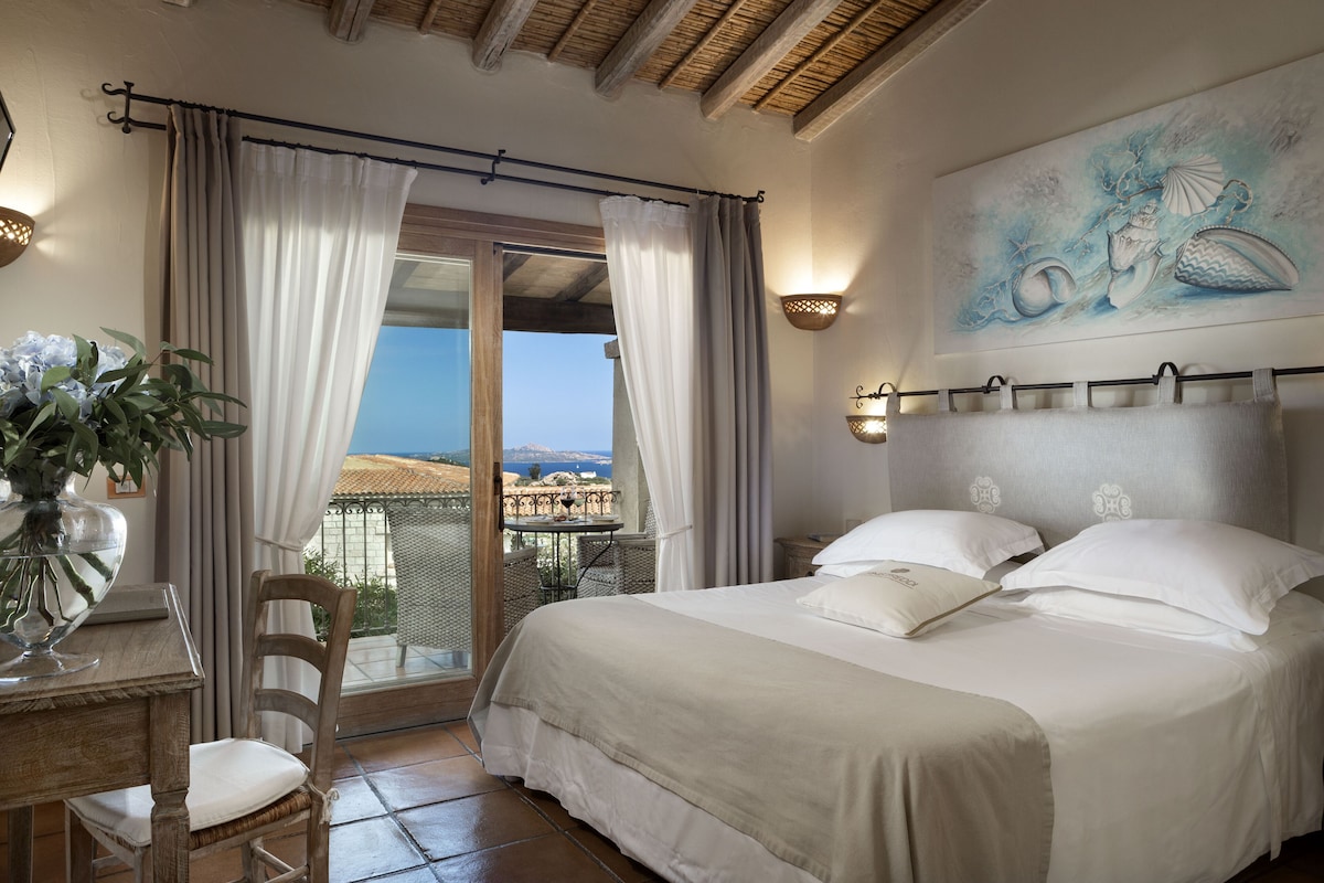 Hotel Li Finistreddi (Deluxe Room) image 2