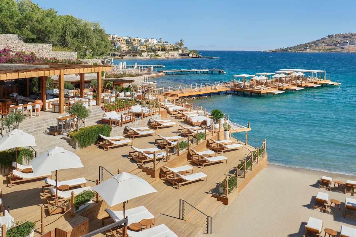 The Bodrum EDITION (Deluxe King Room) image 2