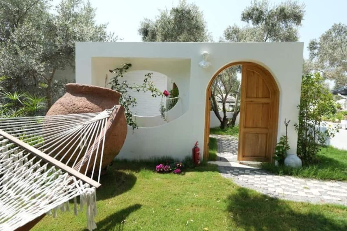 Exclusive Villa, Pets Allowed - Zai Jardin
 image 8