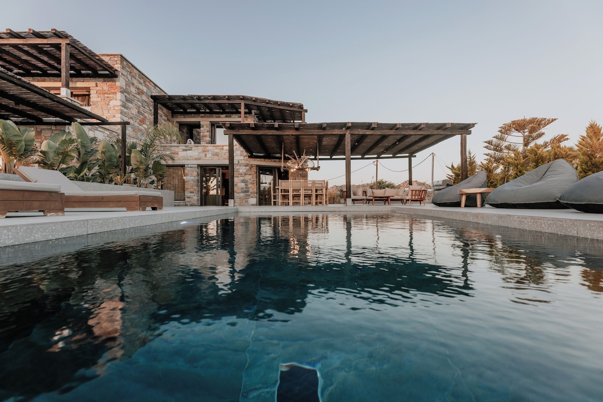 Penthouse Suite - Onym Curated Villas image 6