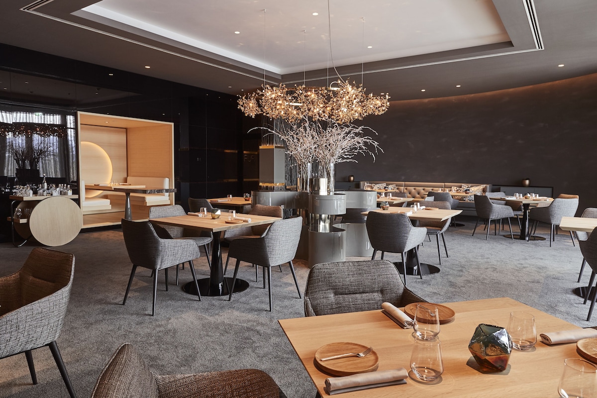 Kempinski Hotel Berchtesgaden (Panorama Suite) image 9