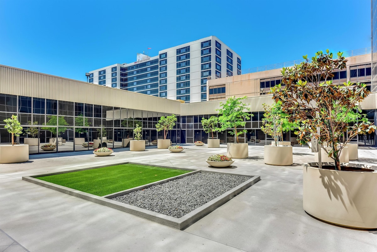 Hilton Los Angeles Airport image 3