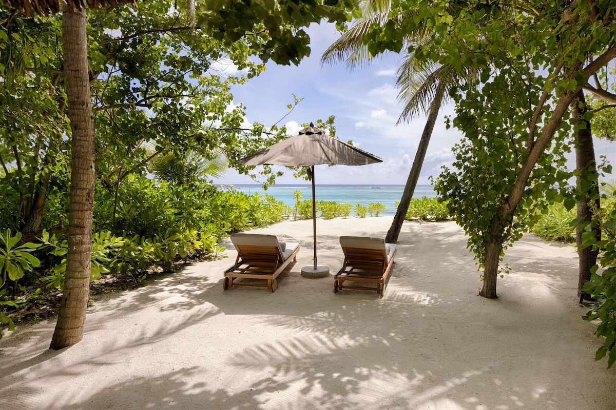 Six Senses Kanuhura (Beach Villa) image 4