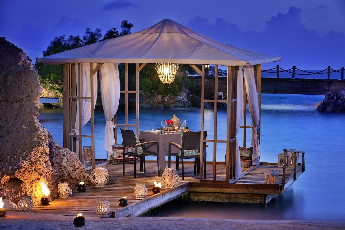 Baoase Luxury Resort (Room Colonial) image 2