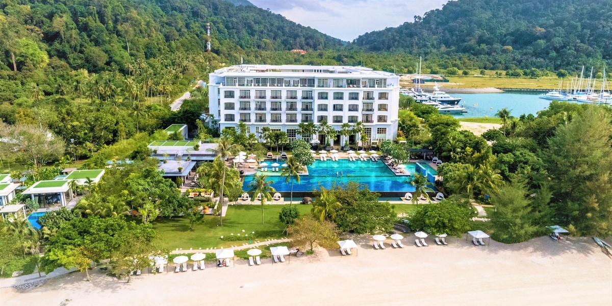 The Danna Langkawi (Grand Marina View)
 image 1