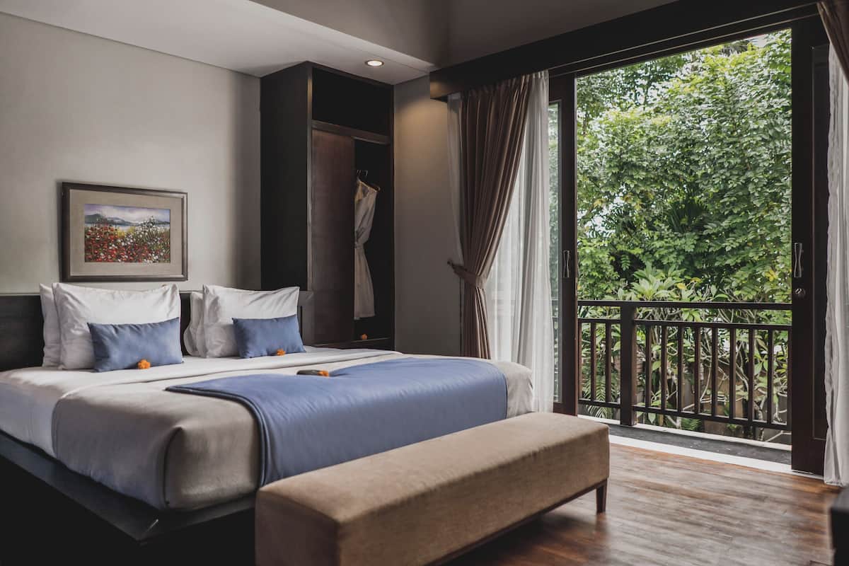 Canggu Circle Villa by Ini Vie Hospitality, 2 bed  image 9