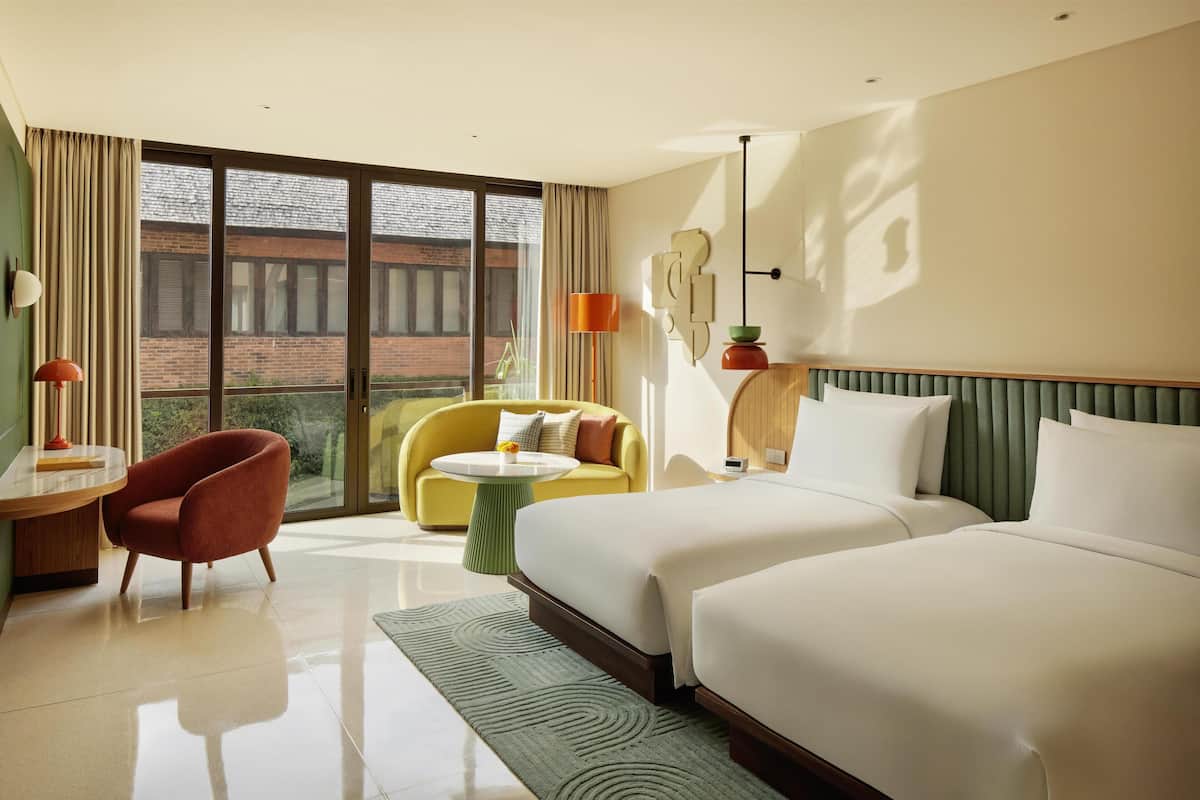 Room, 2 Twin Beds (Street View), Kleo Seminyak image 8