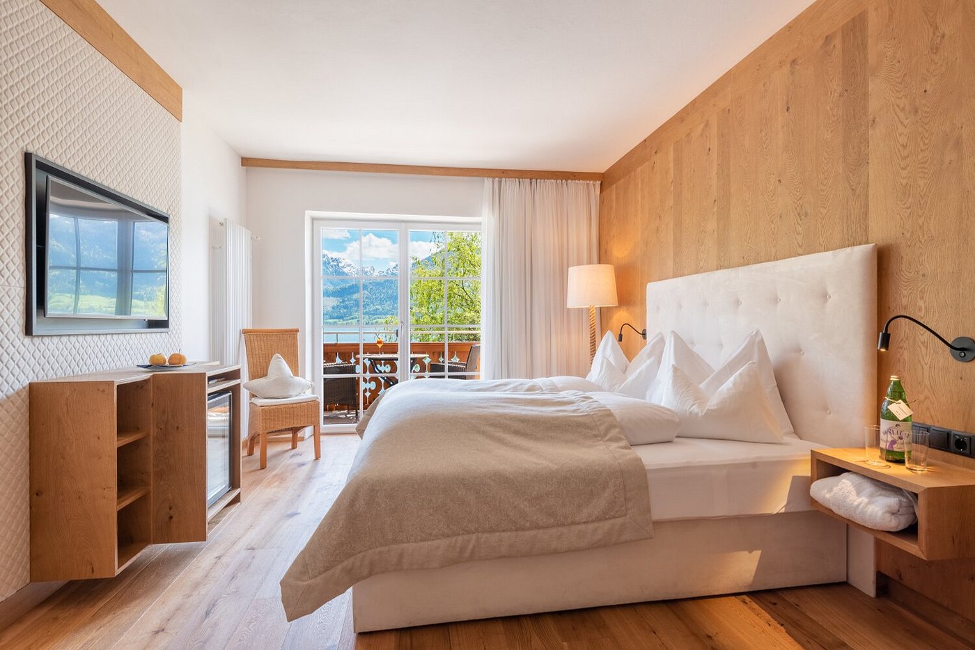 Hotel Seevilla Wolfgangsee (Room with Balcony)
 image 3