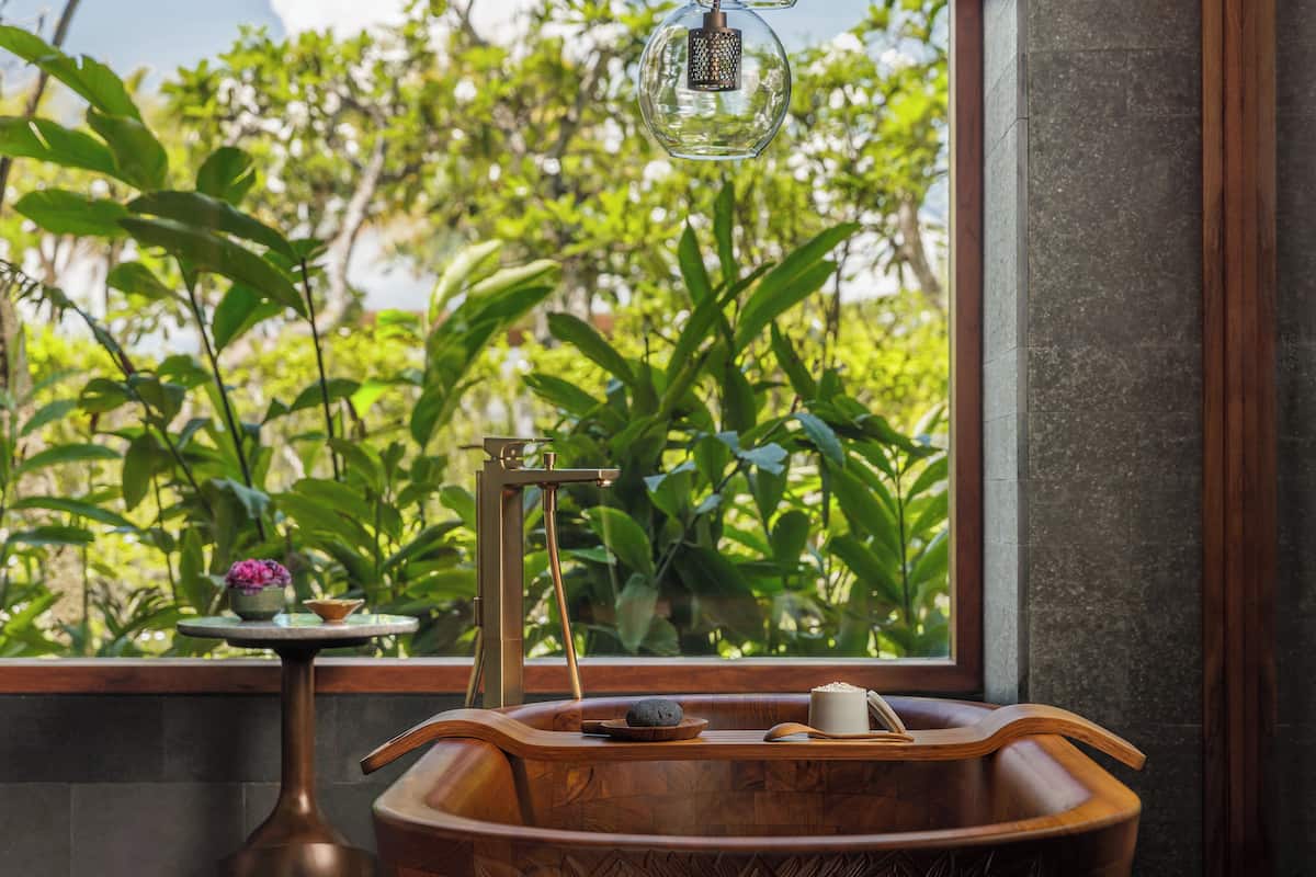 Studio Suite, 1 King Bed, Regent Bali Canggu image 3